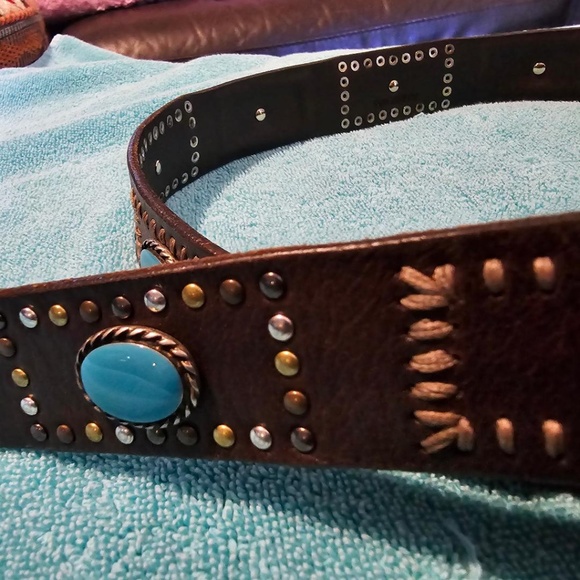 Johnny Was Turquoise/Leather Concho Belt Made in Italy M/L with 3 conches to put - Picture 6 of 13